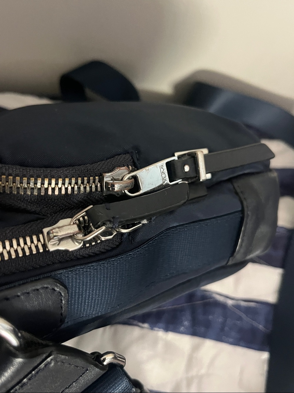 Tumi Voyageur Ruma Crossbody Bag-Travel Organizer - Picture 6 of 17
